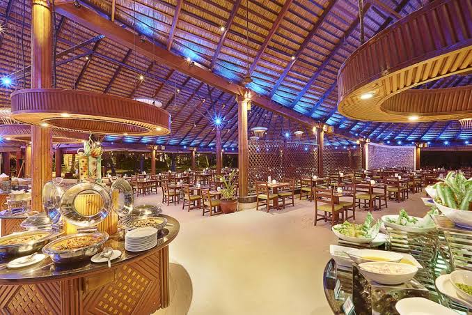 Kuredu Island Resort & Spa: The Jewel of the Maldives