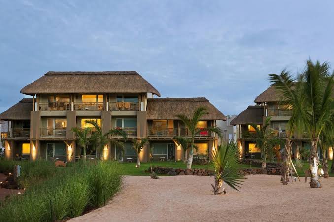 Zilwa Attitude Hotel: Where Island Culture Meets Bespoke Luxury