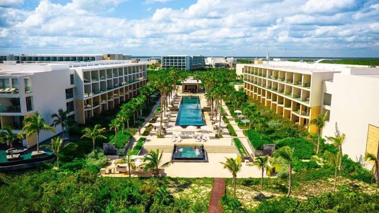 Grand Palladium Select Costa Mujeres: An Exclusive Oasis Redefined